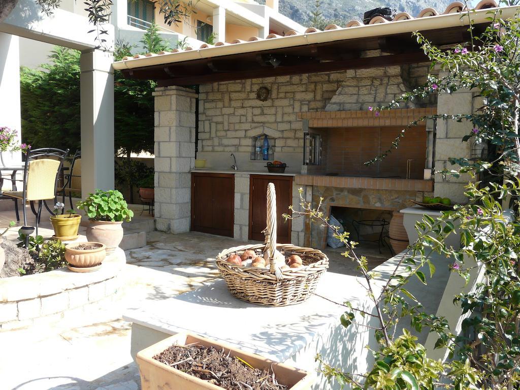 Villa Aliki Barbati Dış mekan fotoğraf